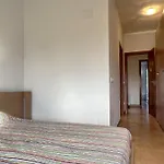 Casa Con Jardin Y Piscina Comunitaria En - Es-89-147