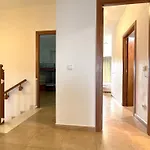 Дом отдыха Casa Con Jardin Y Piscina Comunitaria En - Es-89-147