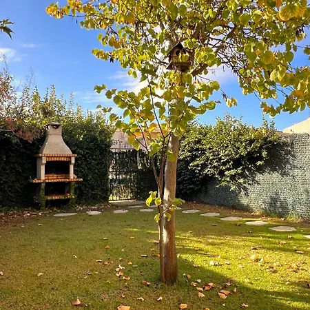 Casa Con Jardin Y Piscina Comunitaria En - Es-89-147 Sant Pere Pescador