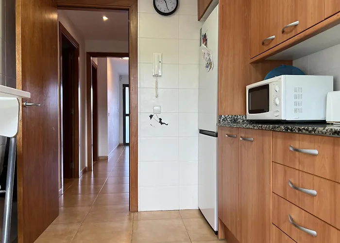 Hébergement de vacances Casa Con Jardin Y Piscina Comunitaria En - Es-89-147 *