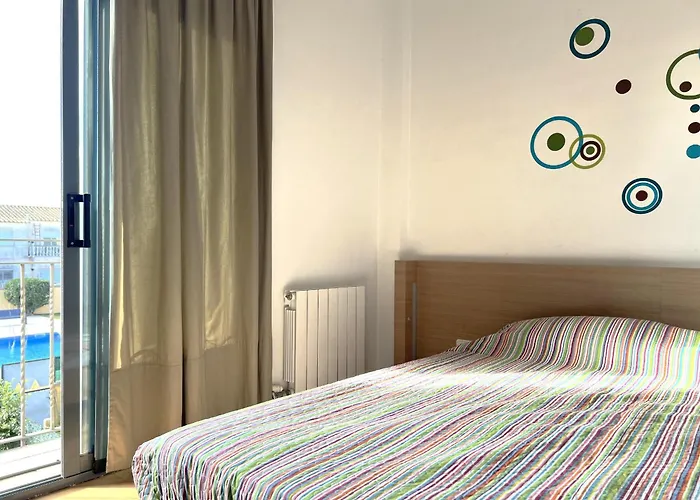 Casa Con Jardin Y Piscina Comunitaria En - Es-89-147 Hébergement de vacances